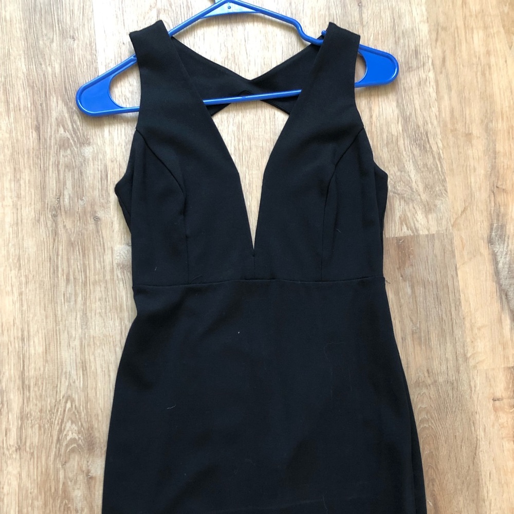 M LBD with open back
